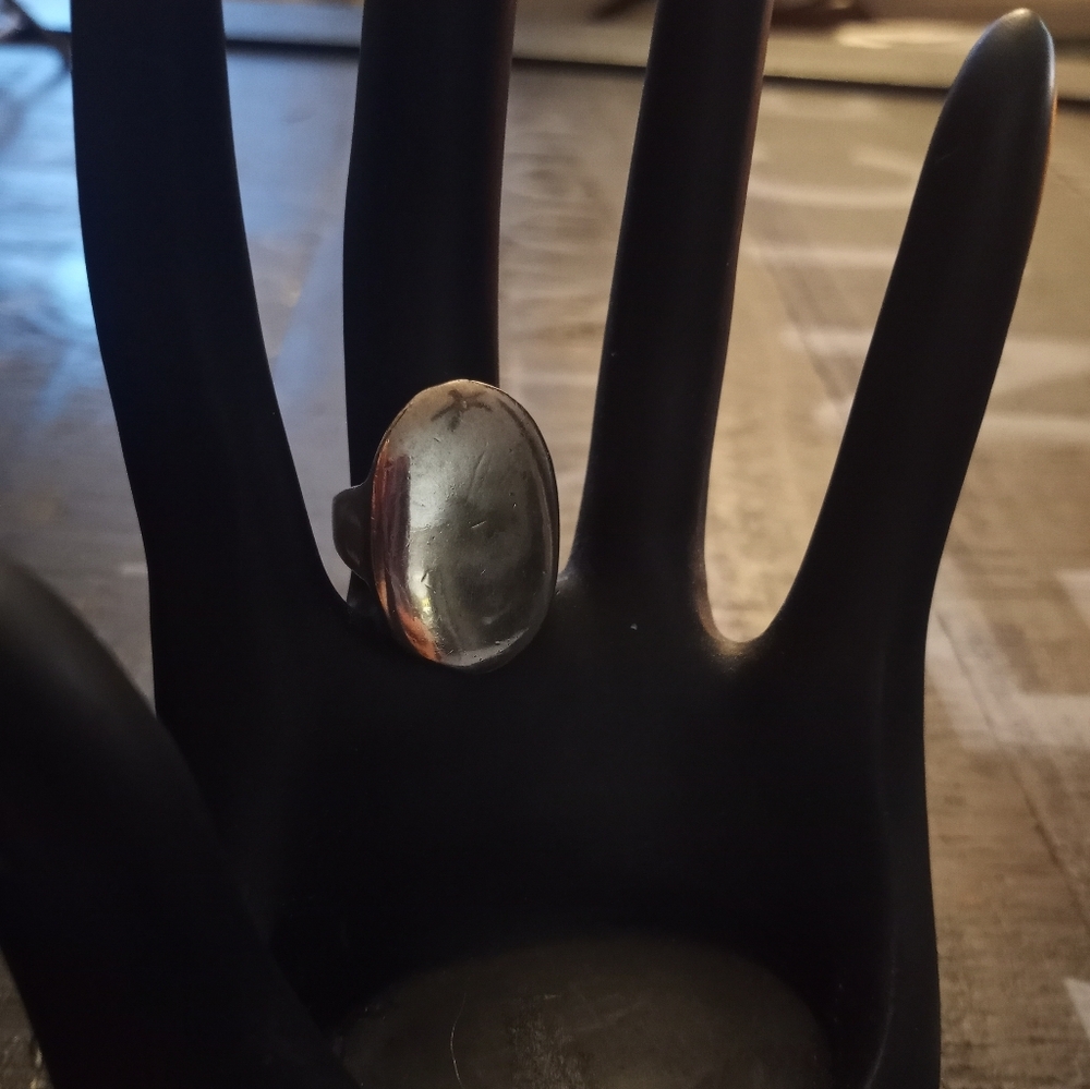 Silver Oval Ring
